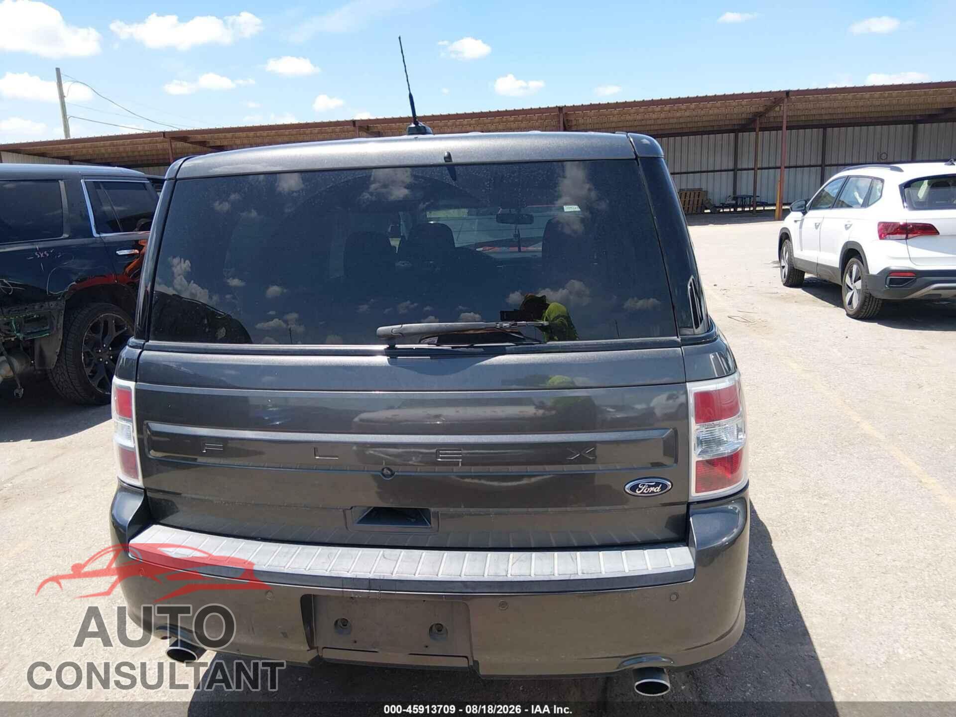 FORD FLEX 2018 - 2FMGK5B81JBA09519