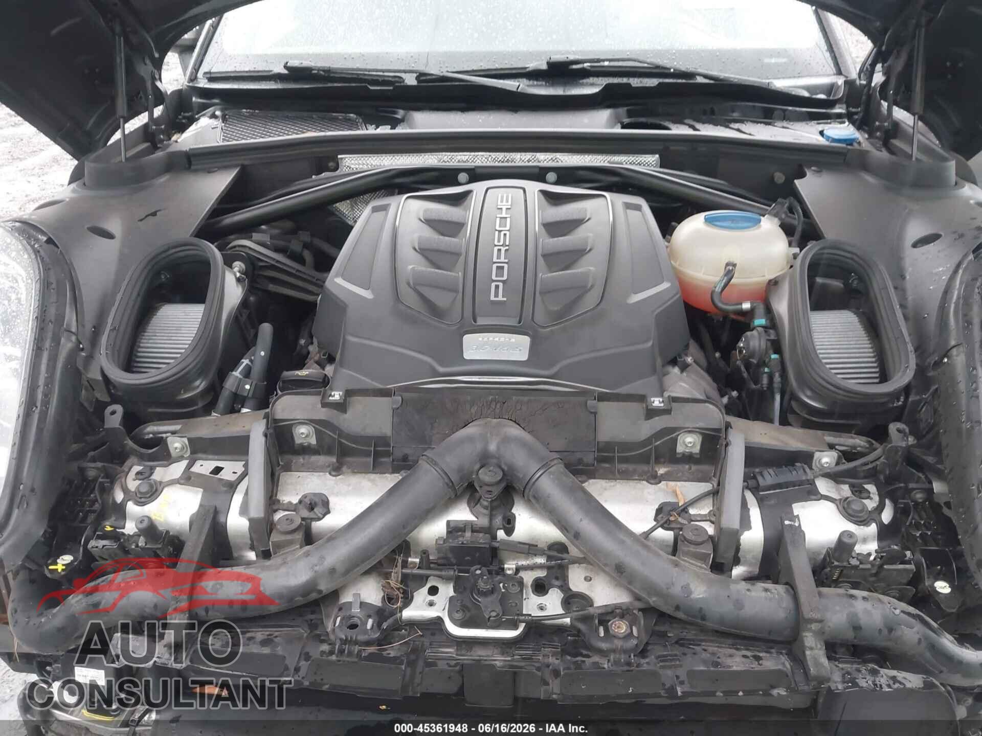 PORSCHE MACAN 2016 - WP1AB2A52GLB58254