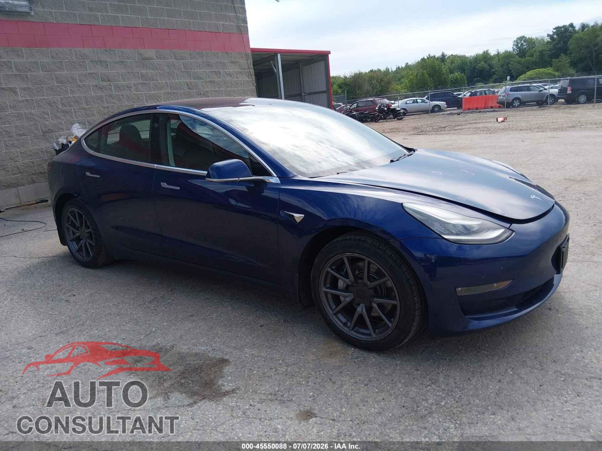 TESLA MODEL 3 2018 - 5YJ3E1EB0JF120558