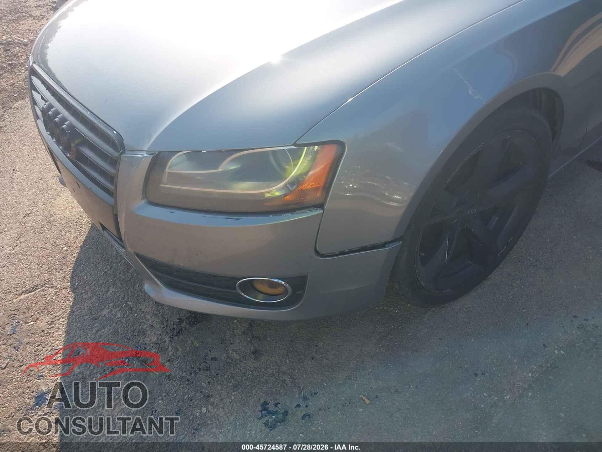 AUDI A5 2011 - WAULFAFR6BA084410