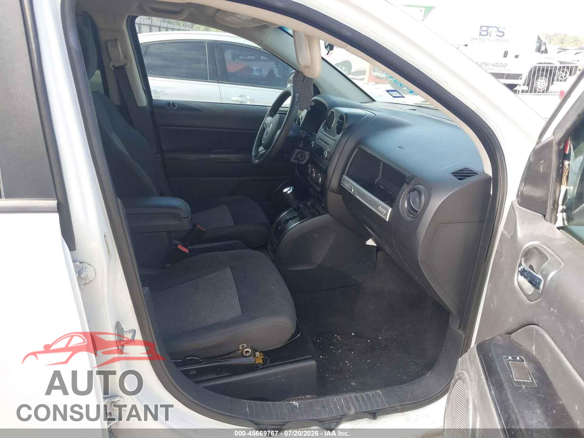 JEEP COMPASS 2015 - 1C4NJCBA6FD190821