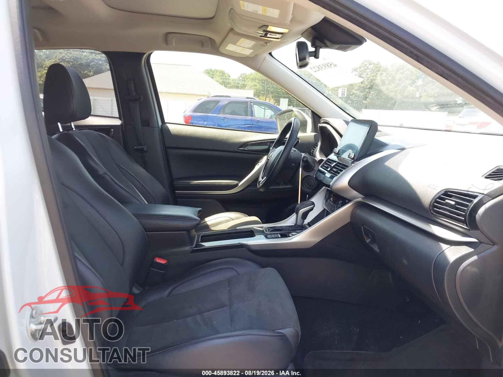 MITSUBISHI ECLIPSE CROSS 2025 - JA4ATWAAXSZ008735