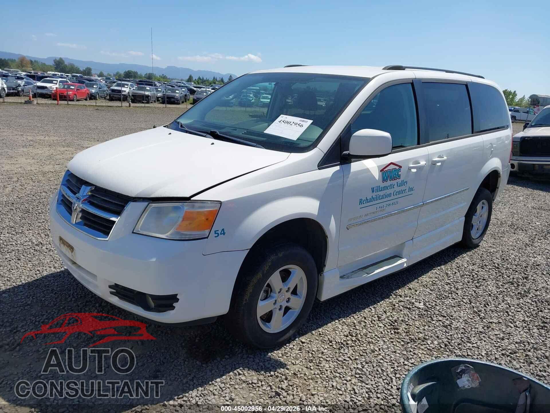 DODGE GRAND CARAVAN 2010 - 2D4RN5D17AR261337