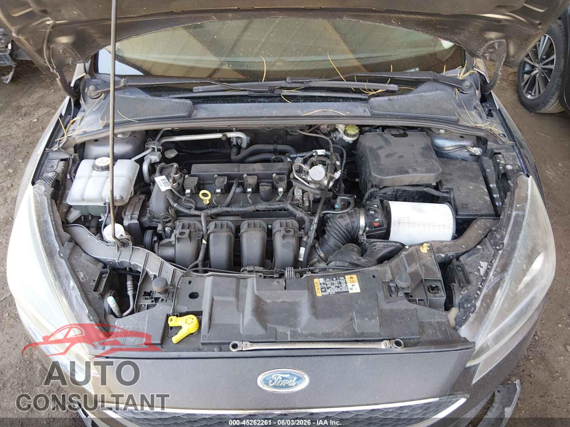 FORD FOCUS 2016 - 1FADP3K28GL340346