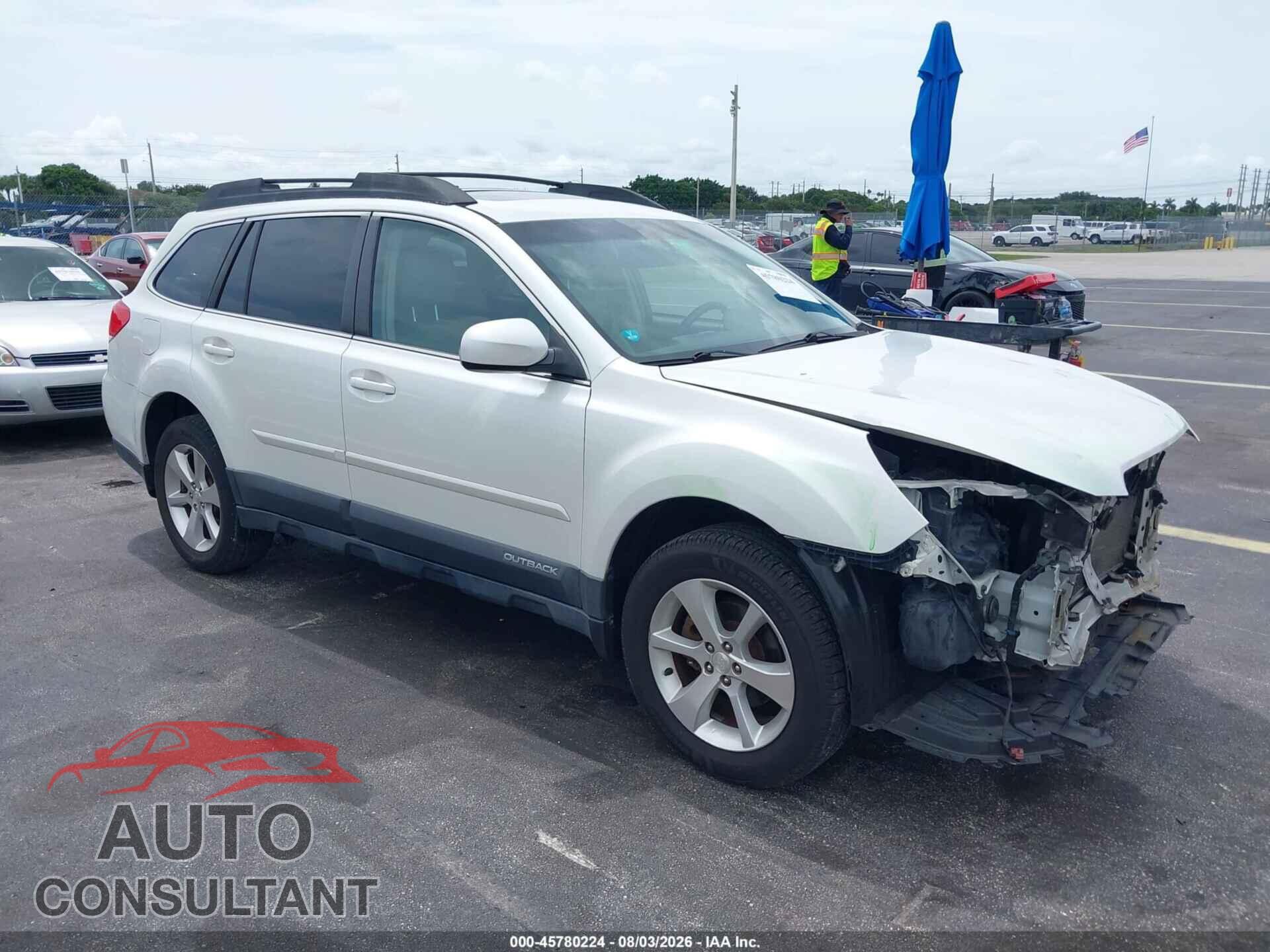 SUBARU OUTBACK 2014 - 4S4BRCLC0E3208838
