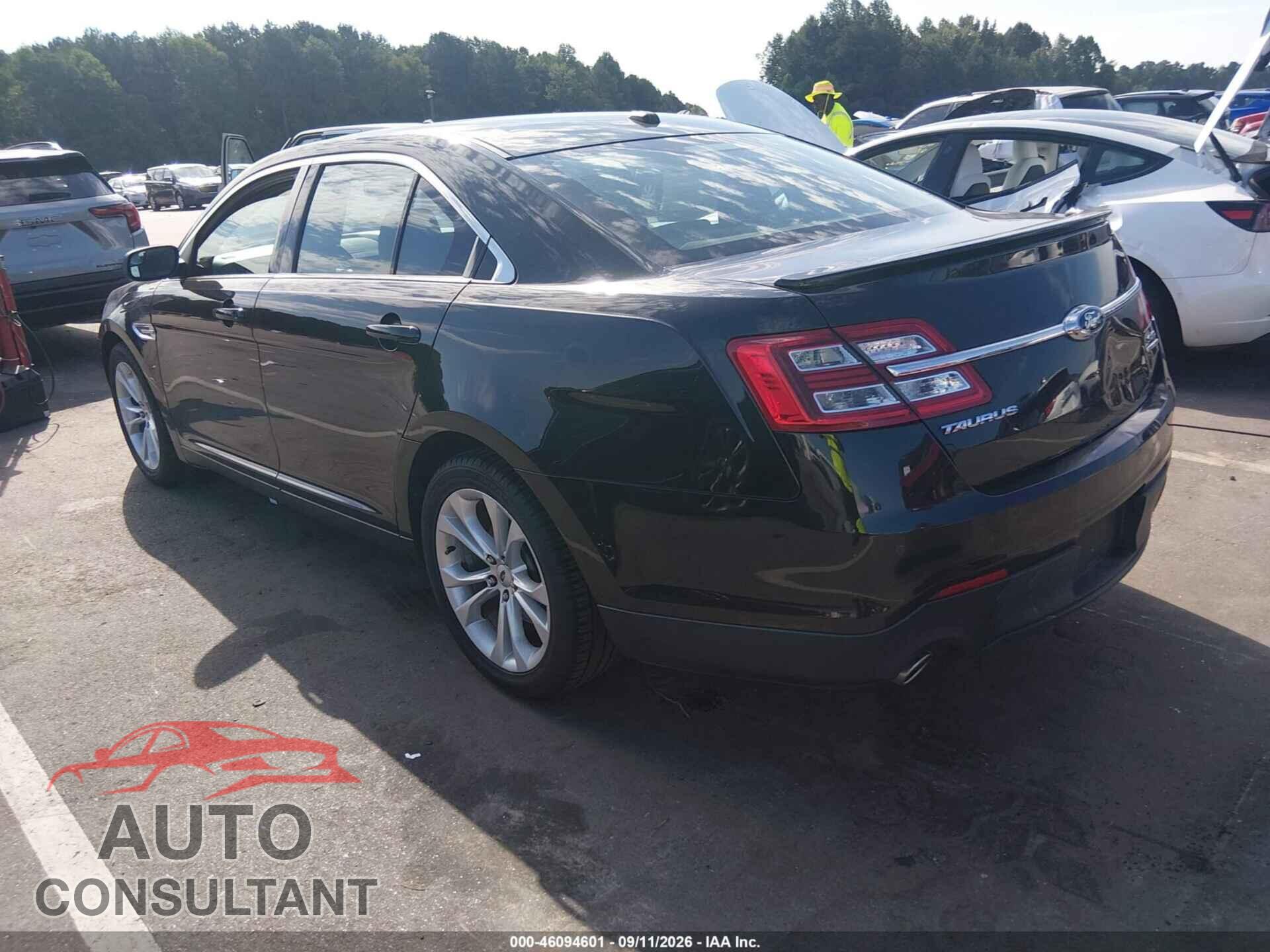 FORD TAURUS 2013 - 1FAHP2E84DG192194