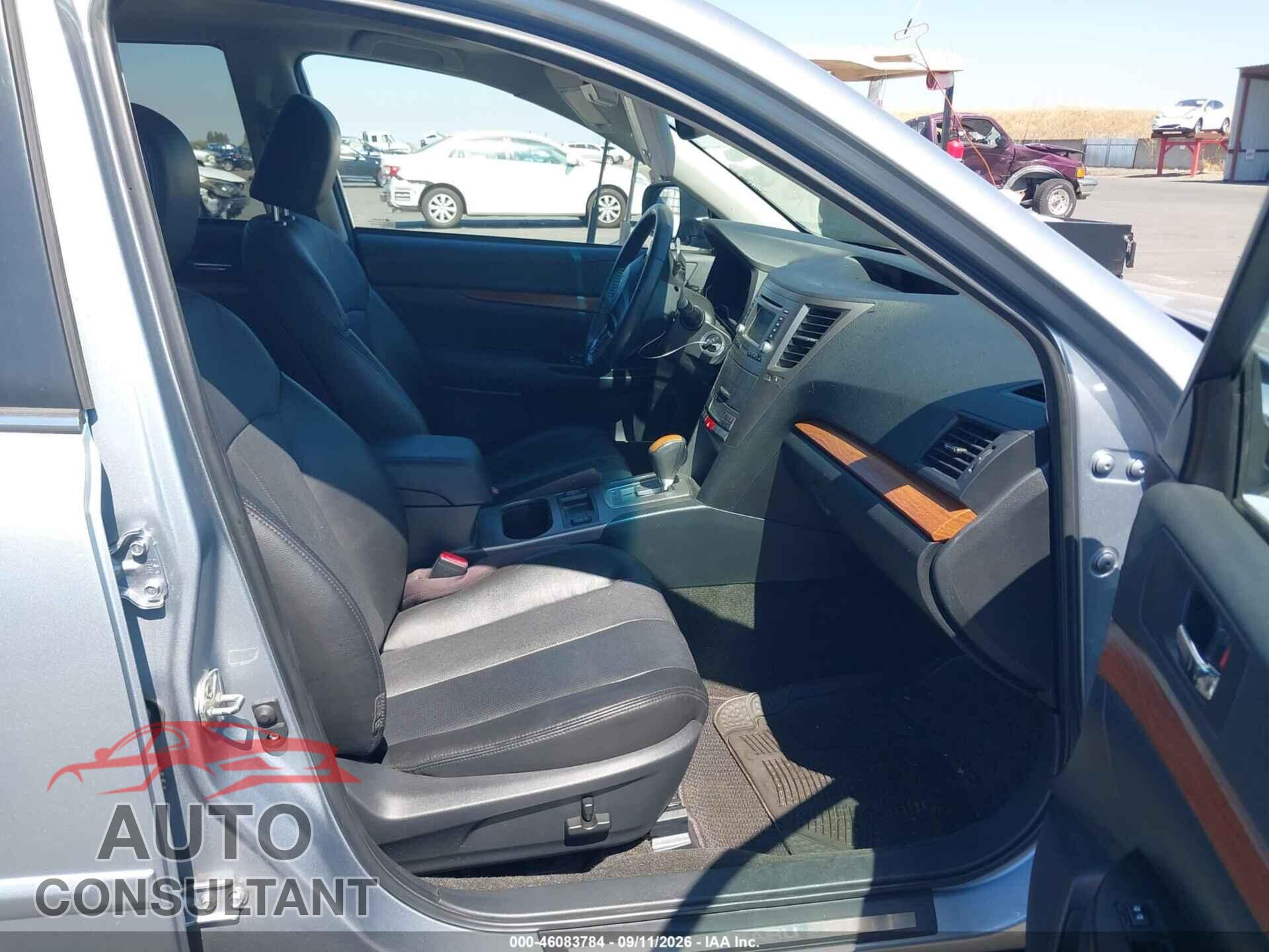 SUBARU OUTBACK 2013 - 4S4BRBKC4D3231419