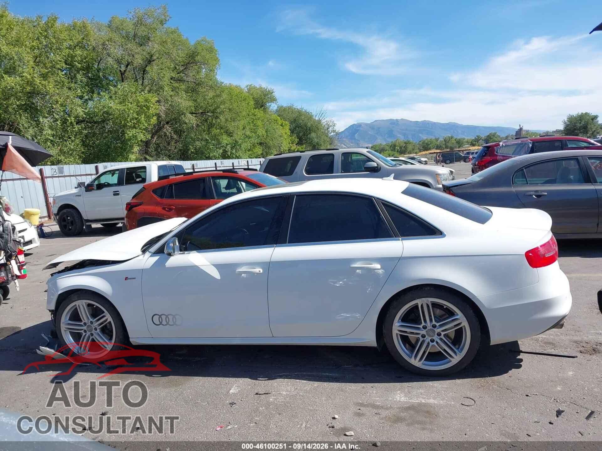 AUDI S4 2015 - WAUDGAFL7FA083852