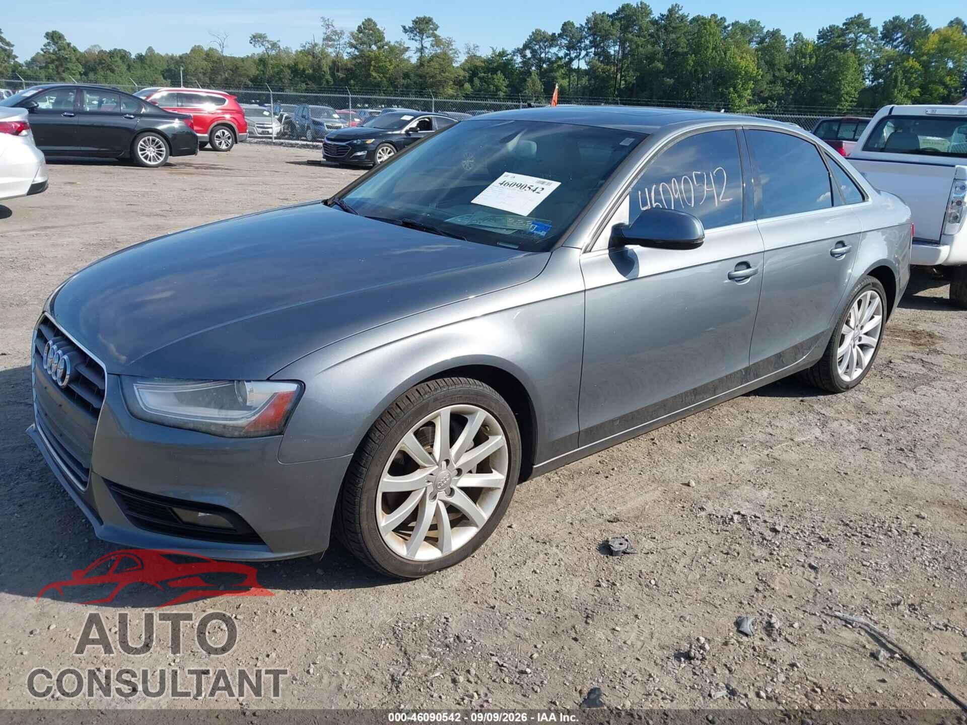 AUDI A4 2013 - WAUEFAFL5DA161355