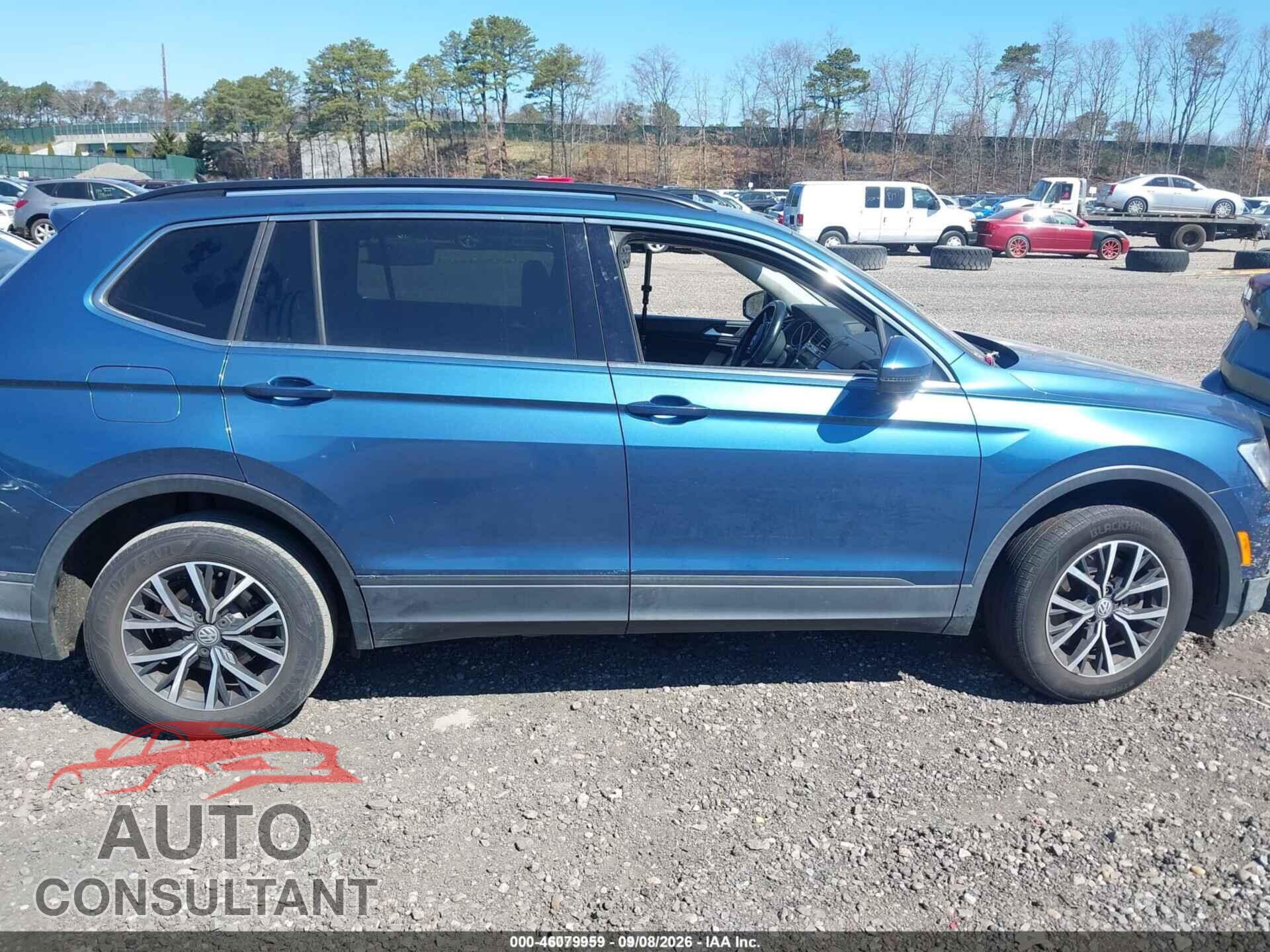 VOLKSWAGEN TIGUAN 2019 - 3VV3B7AX9KM083473