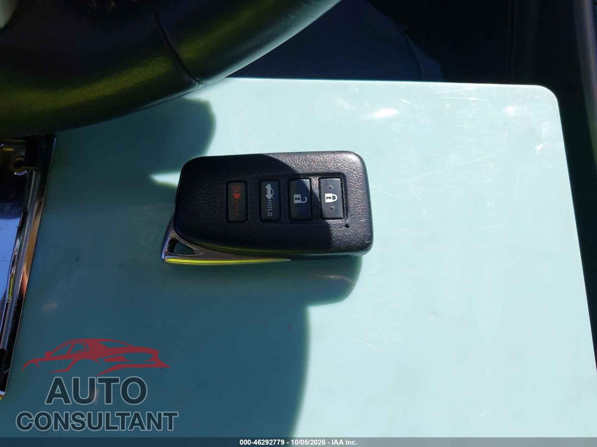 LEXUS IS 350 2015 - JTHBE1D25F5017561