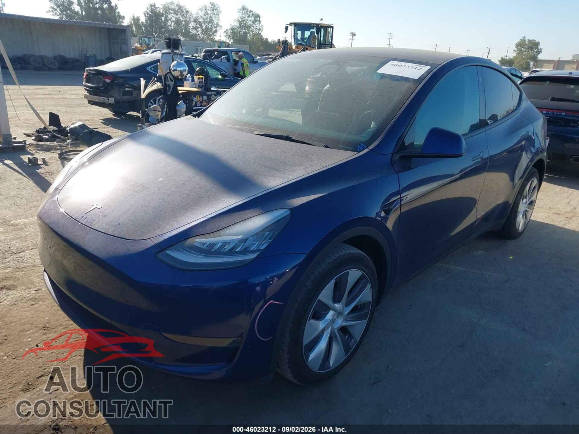 TESLA MODEL Y 2023 - 7SAYGDEE6PA092673