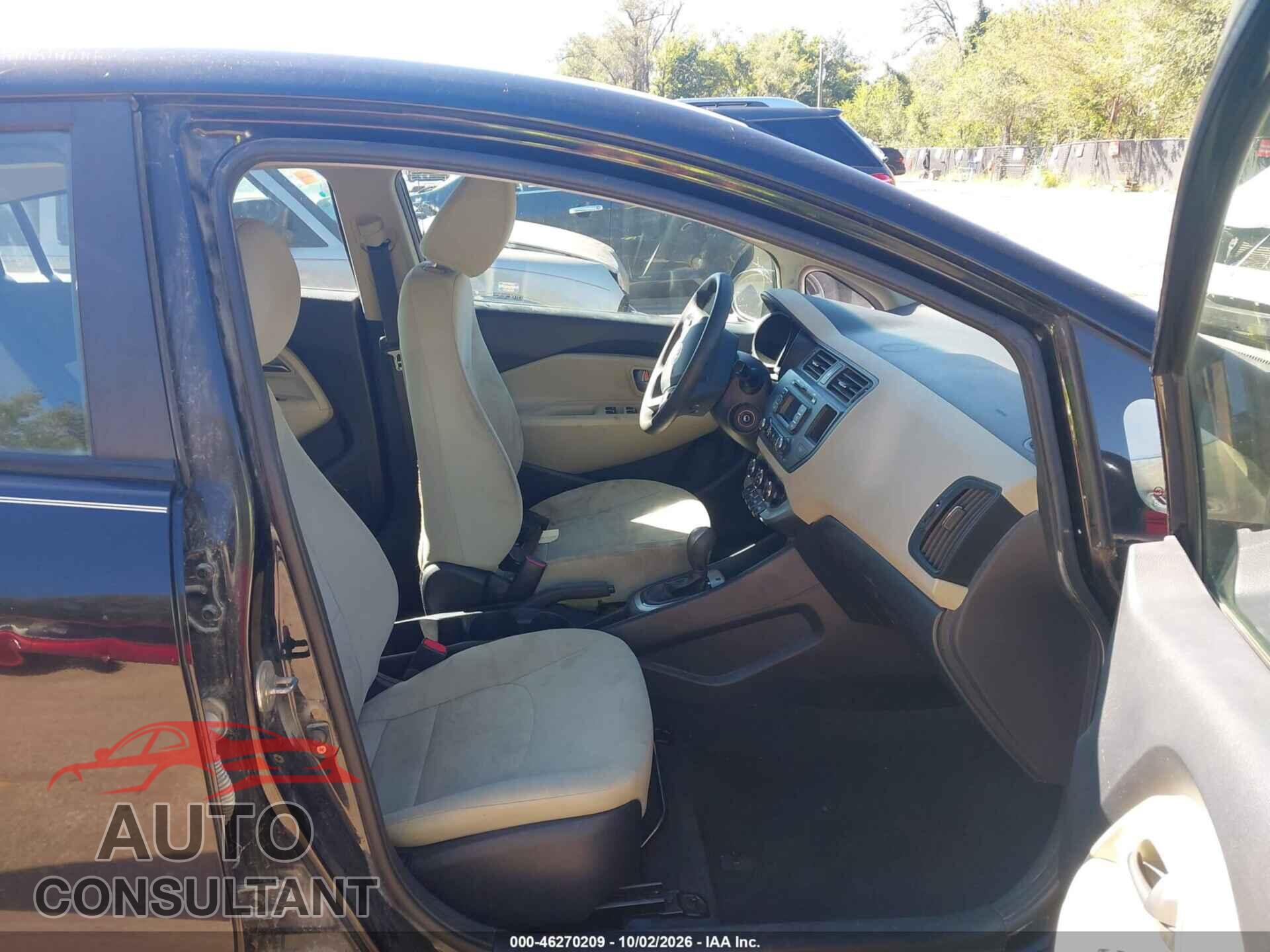 KIA RIO 2012 - KNADM4A38C6047328