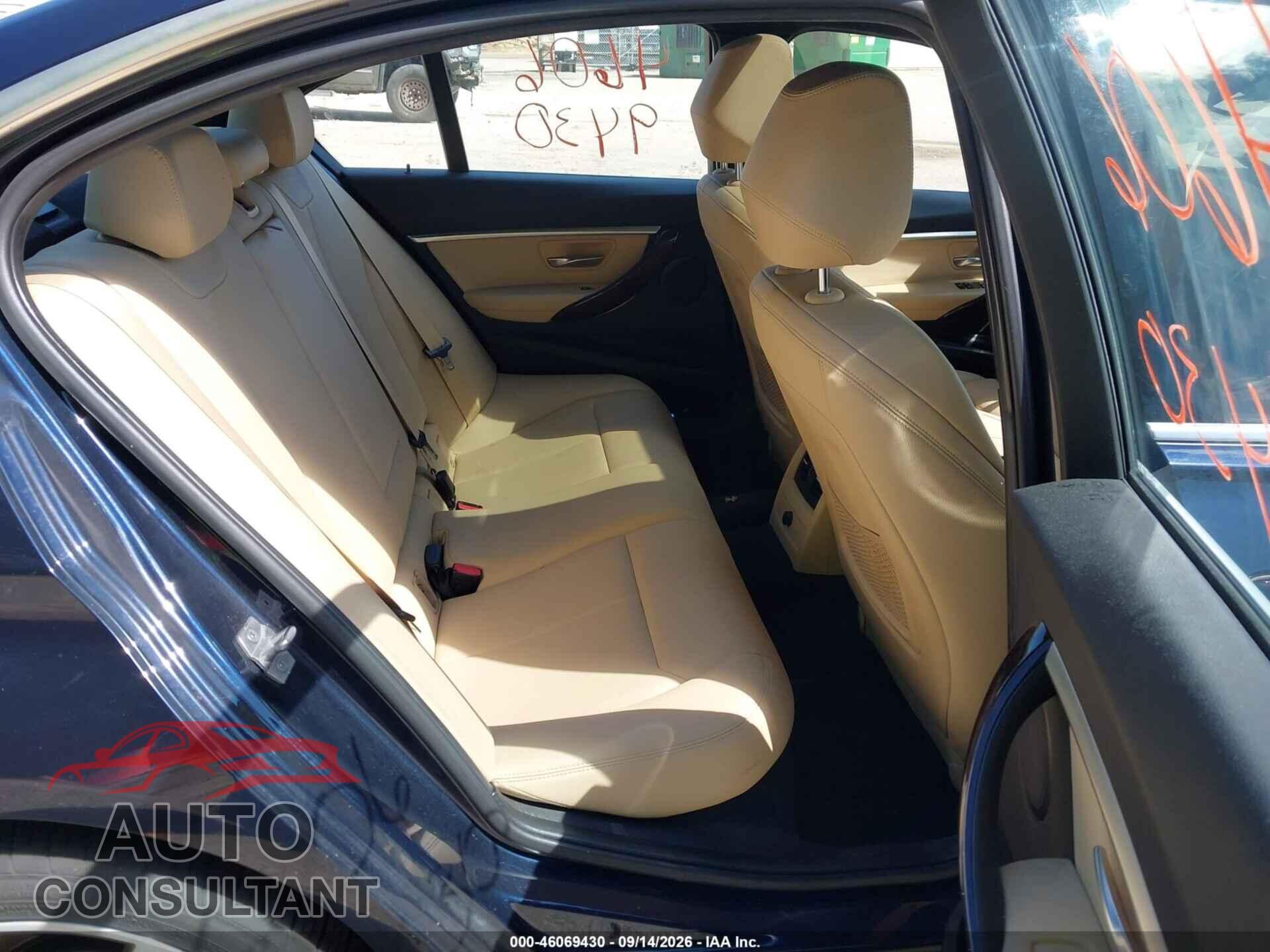 BMW 330I 2017 - WBA8D9C35HA011435