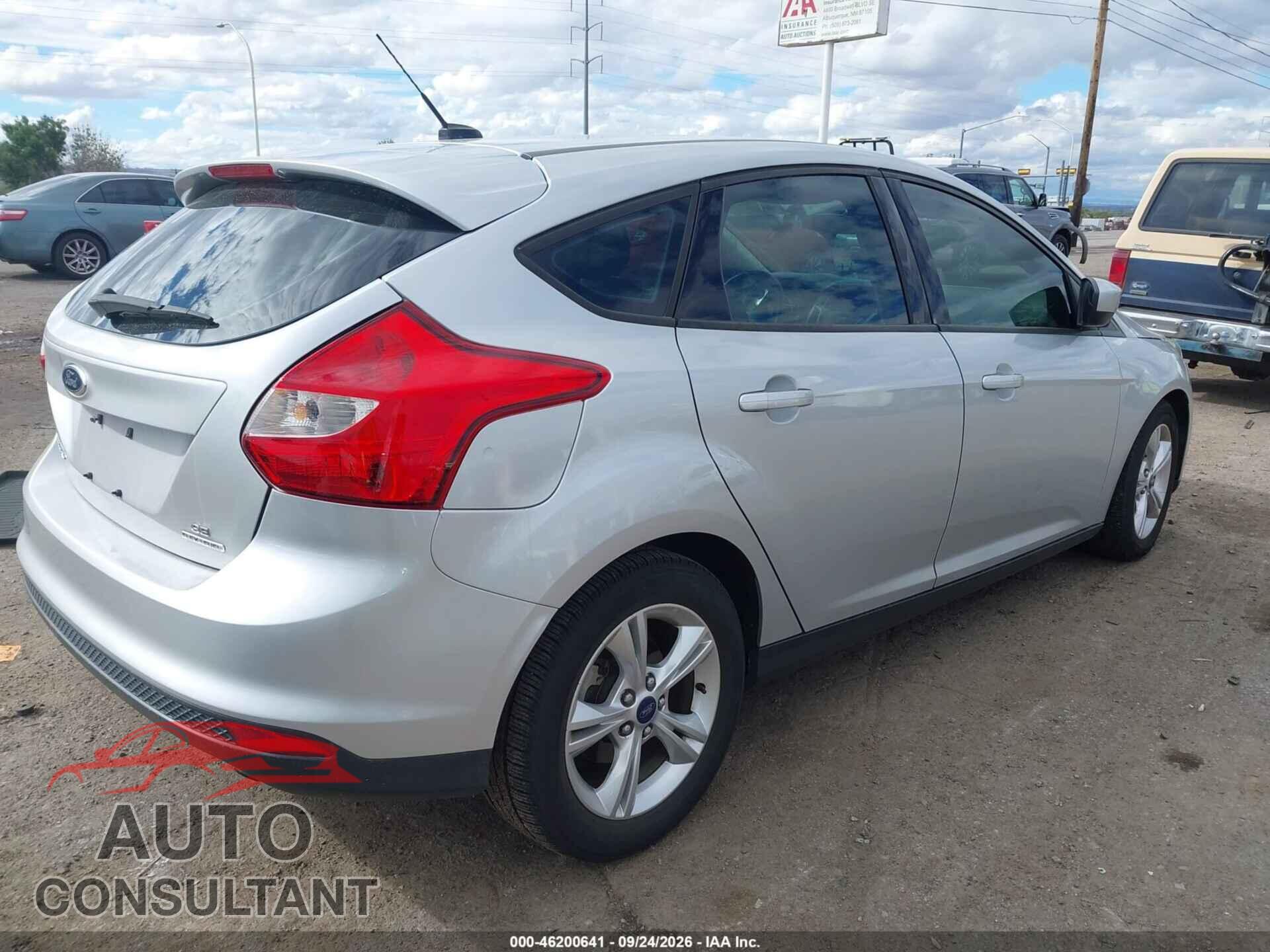 FORD FOCUS 2012 - 1FAHP3K28CL467237