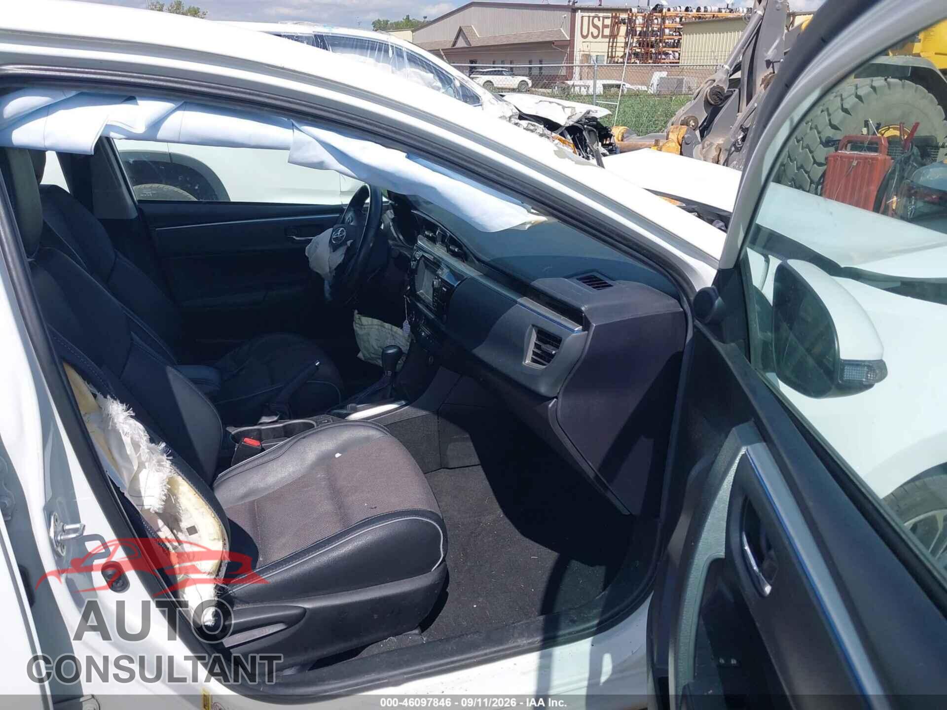 TOYOTA COROLLA 2016 - 5YFBURHE8GP465501