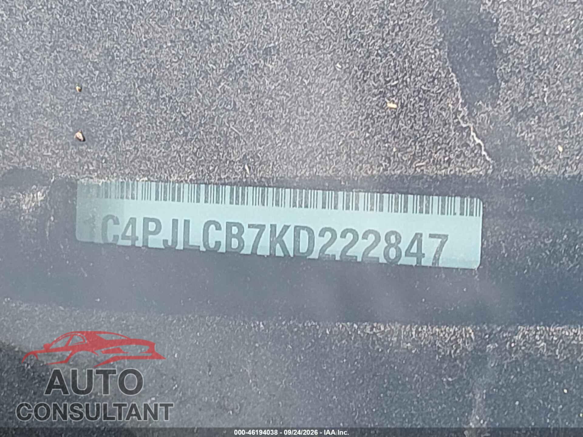 JEEP CHEROKEE 2019 - 1C4PJLCB7KD222847