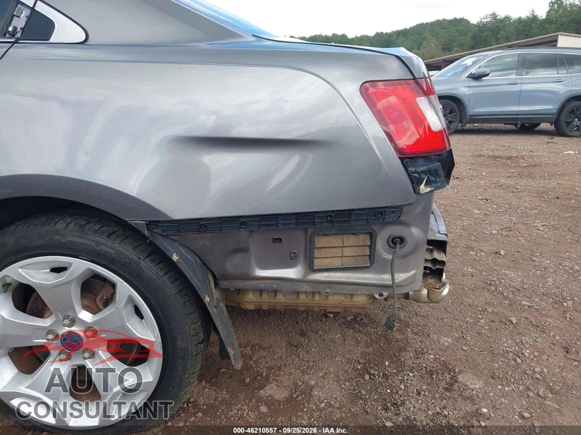 FORD TAURUS 2011 - 1FAHP2EW1BG155017