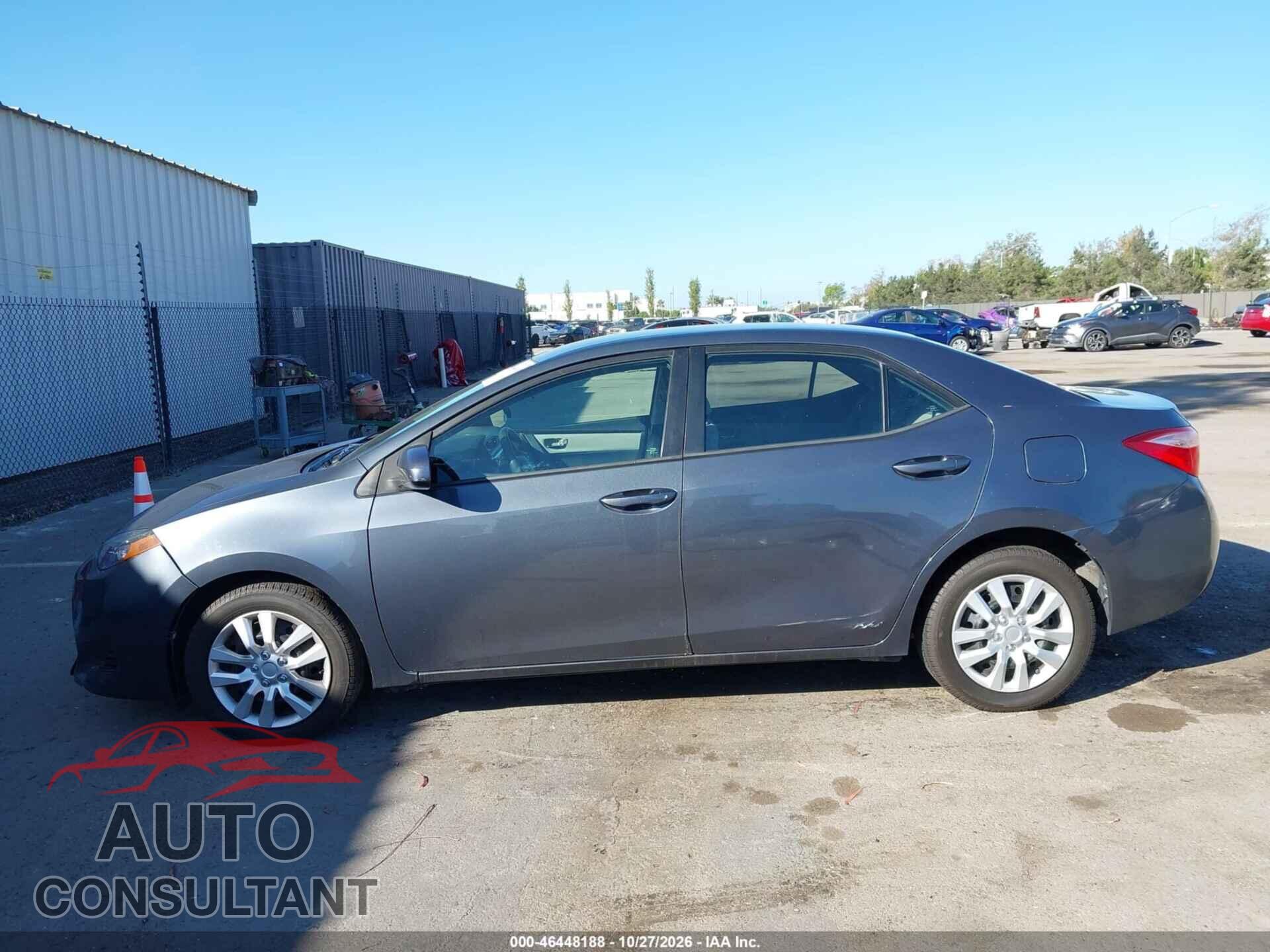TOYOTA COROLLA 2017 - 5YFBURHE9HP583817