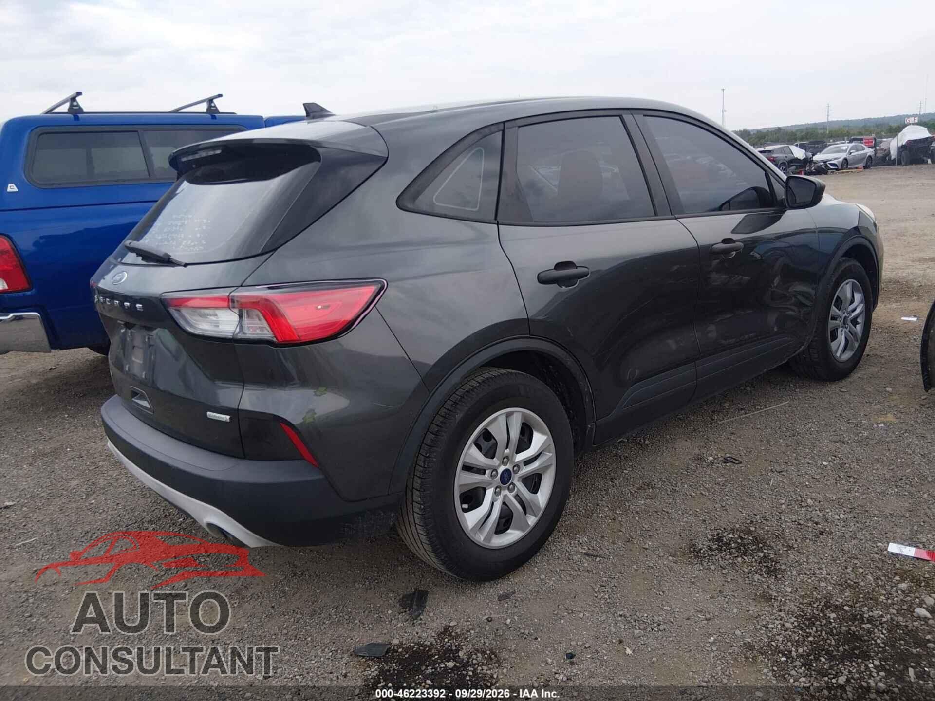 FORD ESCAPE 2020 - 1FMCU0F68LUA33611