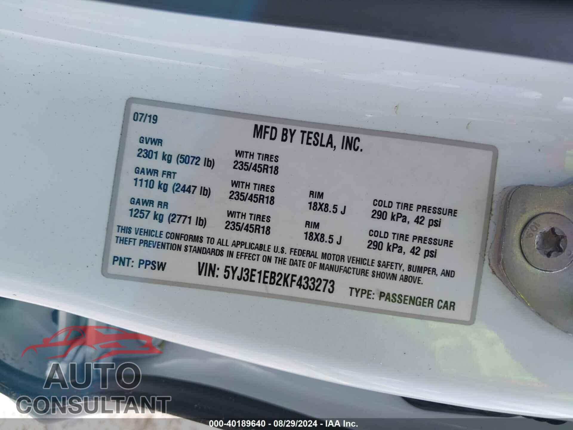 TESLA MODEL 3 2019 - 5YJ3E1EB2KF433273