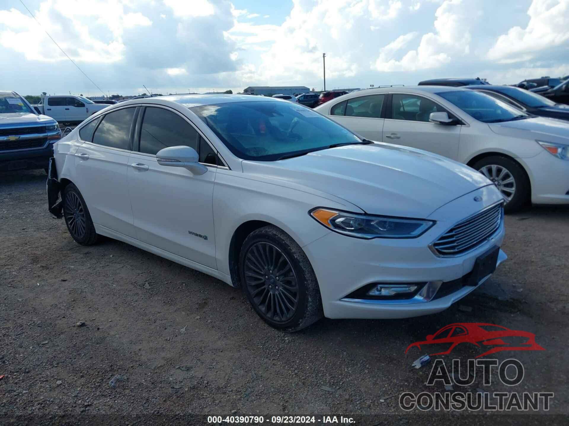 FORD FUSION HYBRID 2018 - 3FA6P0RU9JR277121
