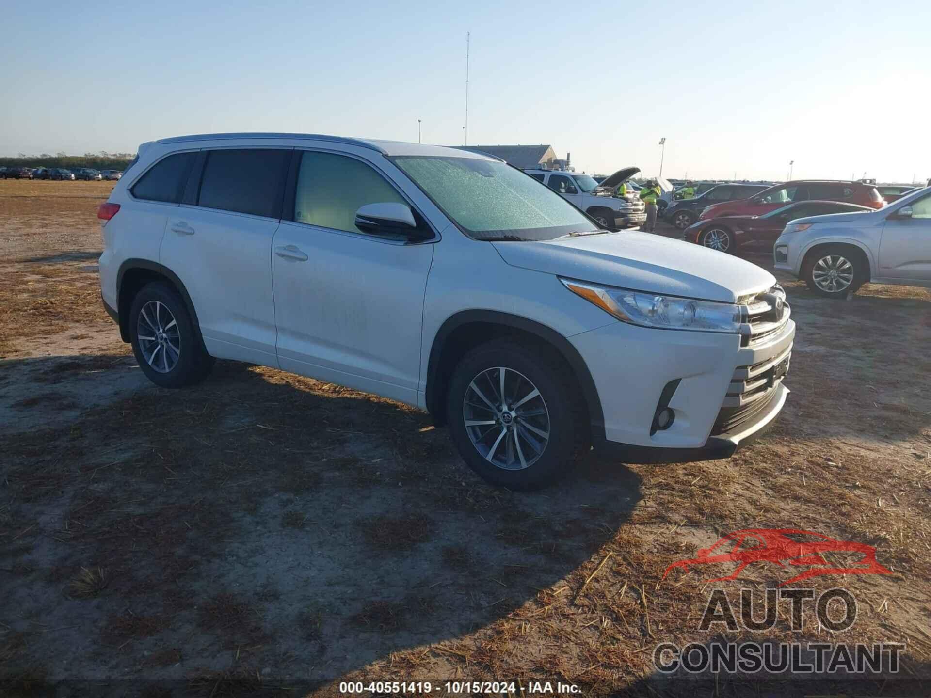 TOYOTA HIGHLANDER 2017 - 5TDJZRFH9HS367838