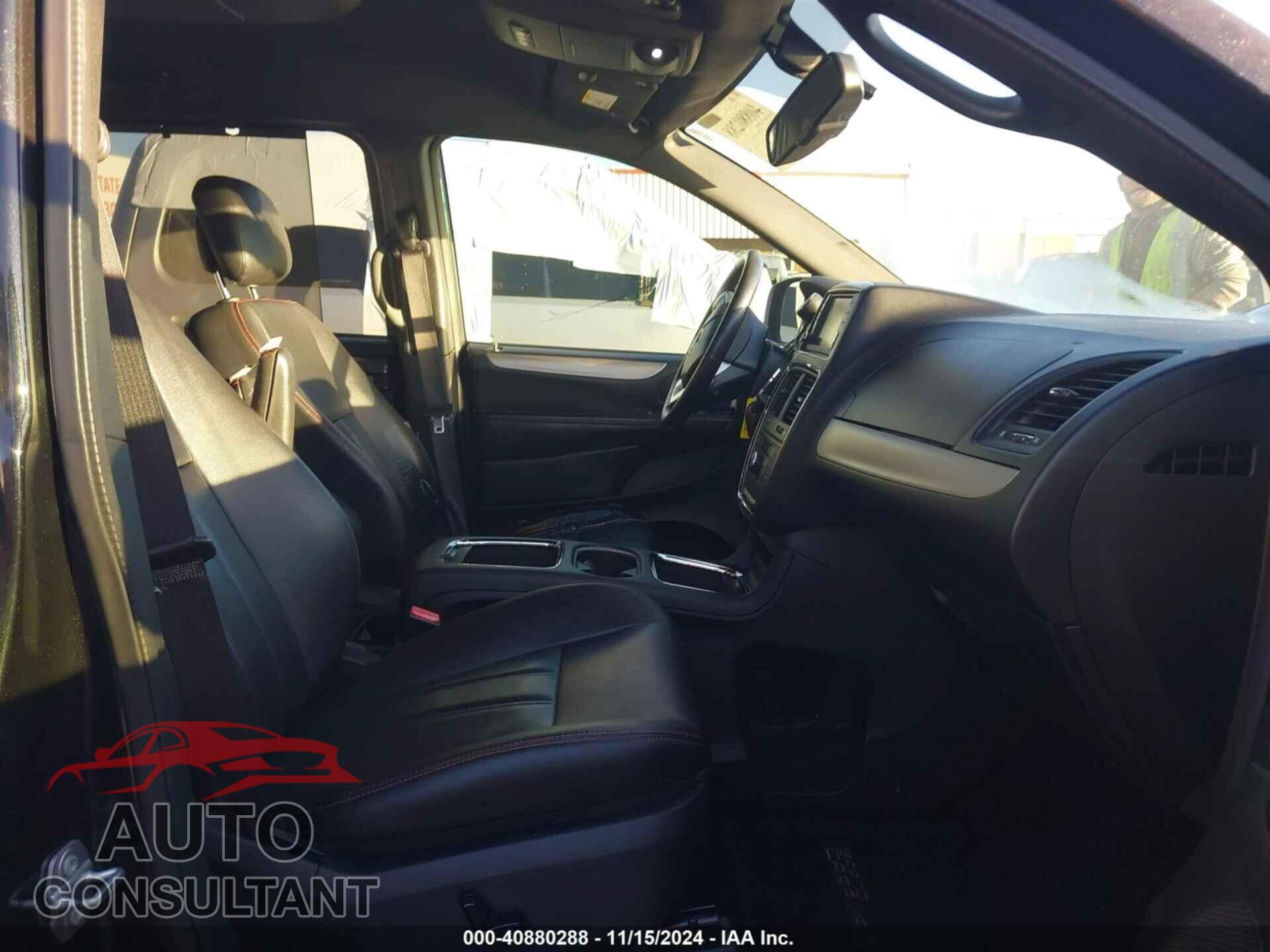 DODGE GRAND CARAVAN 2016 - 2C4RDGEG3GR236958