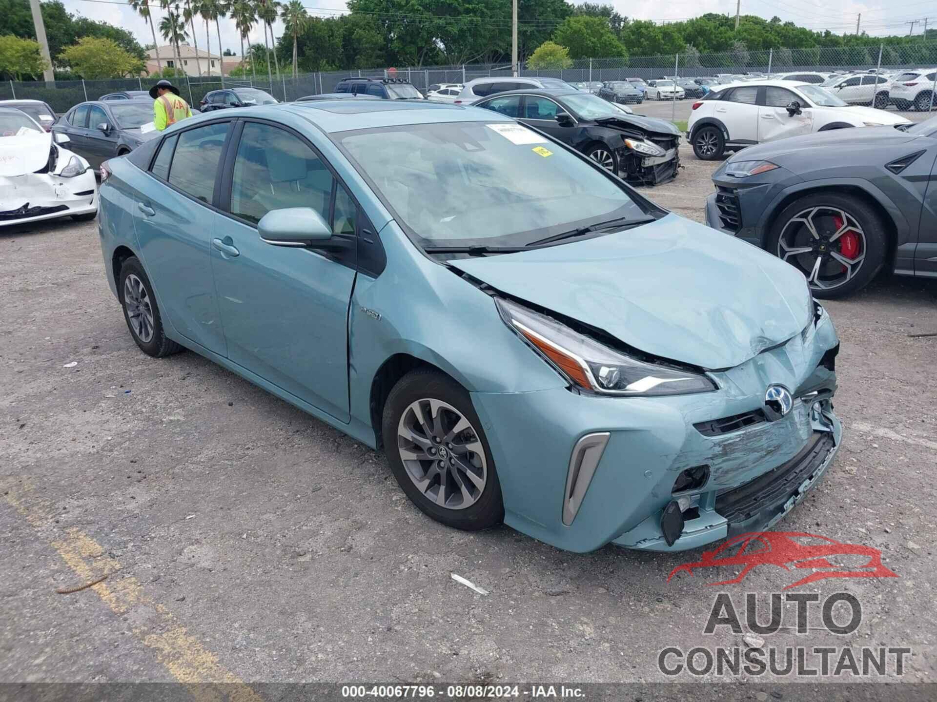 TOYOTA PRIUS 2022 - JTDKAMFU1N3176875