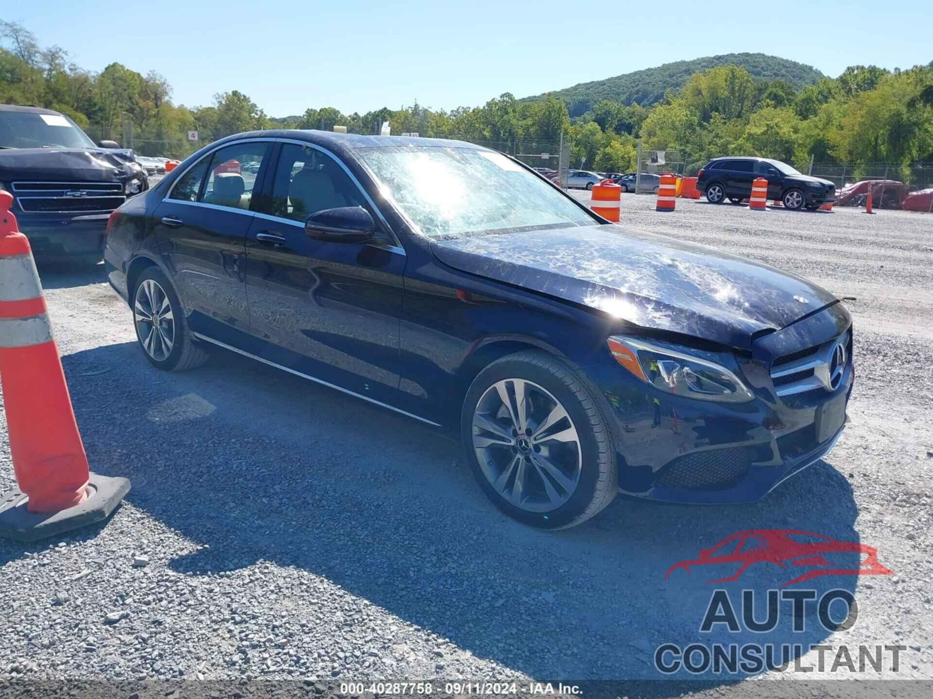 MERCEDES-BENZ C 300 2018 - 55SWF4KB4JU257890