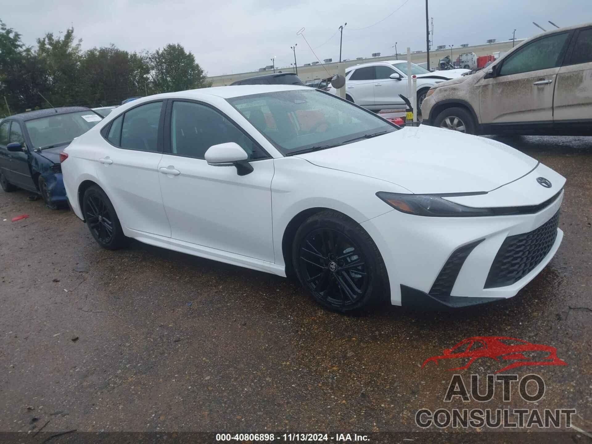 TOYOTA CAMRY 2025 - 4T1DAACK6SU550084