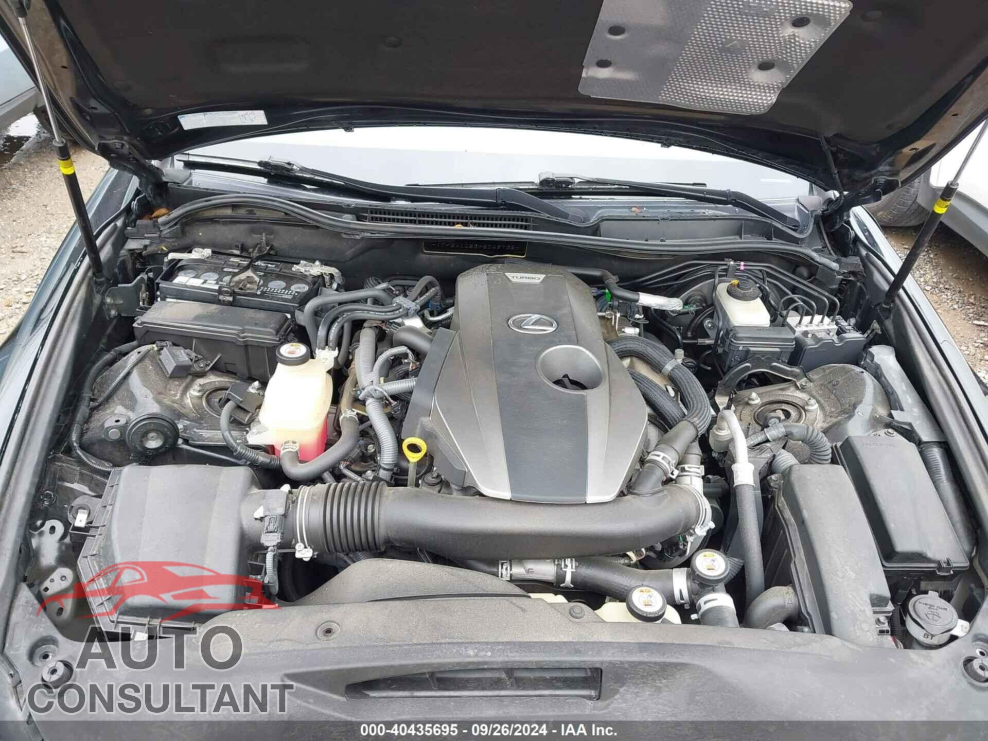 LEXUS IS 2017 - JTHBA1D23H5049732