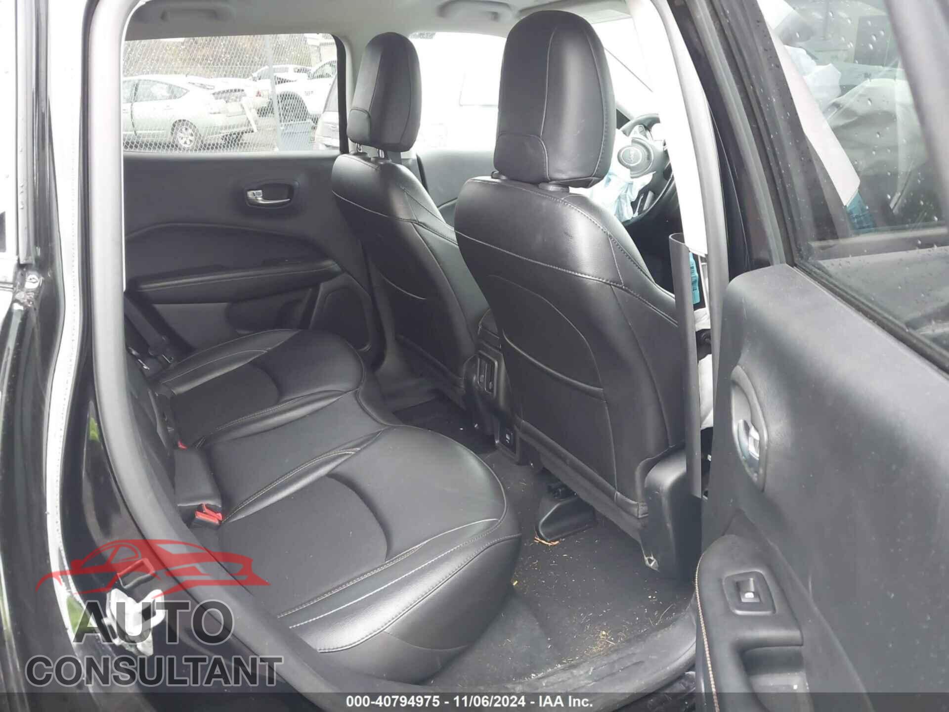 JEEP COMPASS 2020 - 3C4NJDBB2LT219526