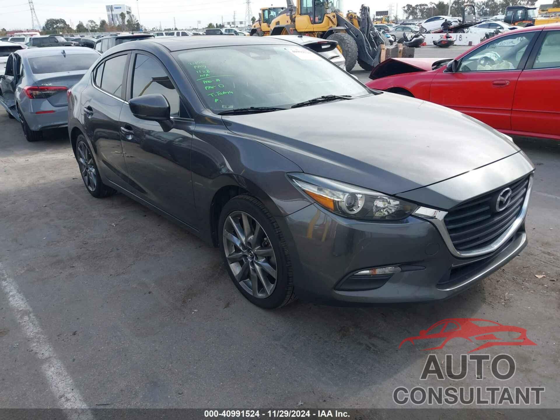 MAZDA MAZDA3 2018 - 3MZBN1V36JM244136