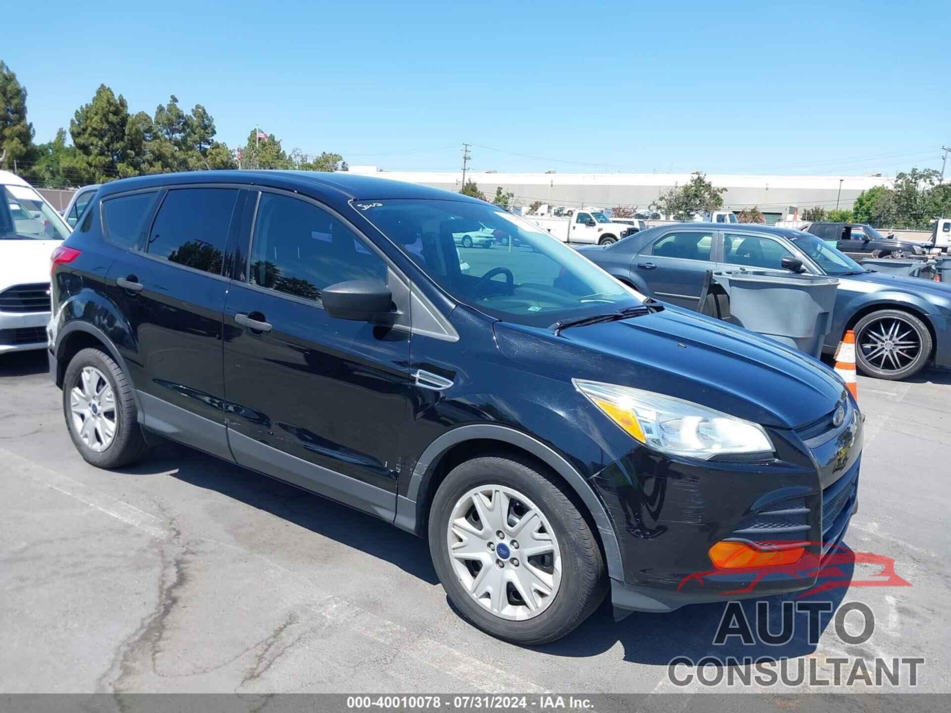 FORD ESCAPE 2016 - 1FMCU0F79GUC12271