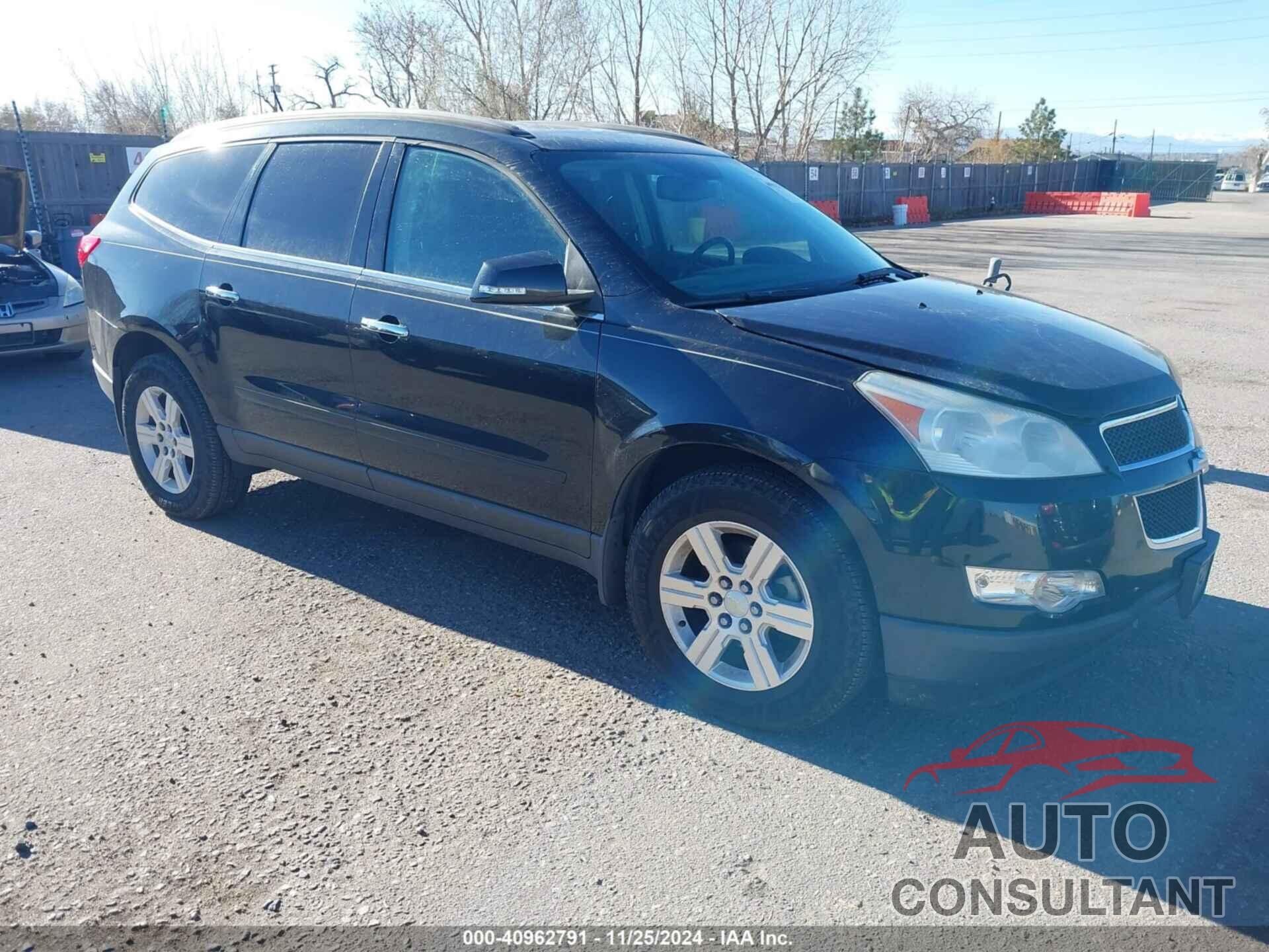 CHEVROLET TRAVERSE 2011 - 1GNKVGED9BJ304608