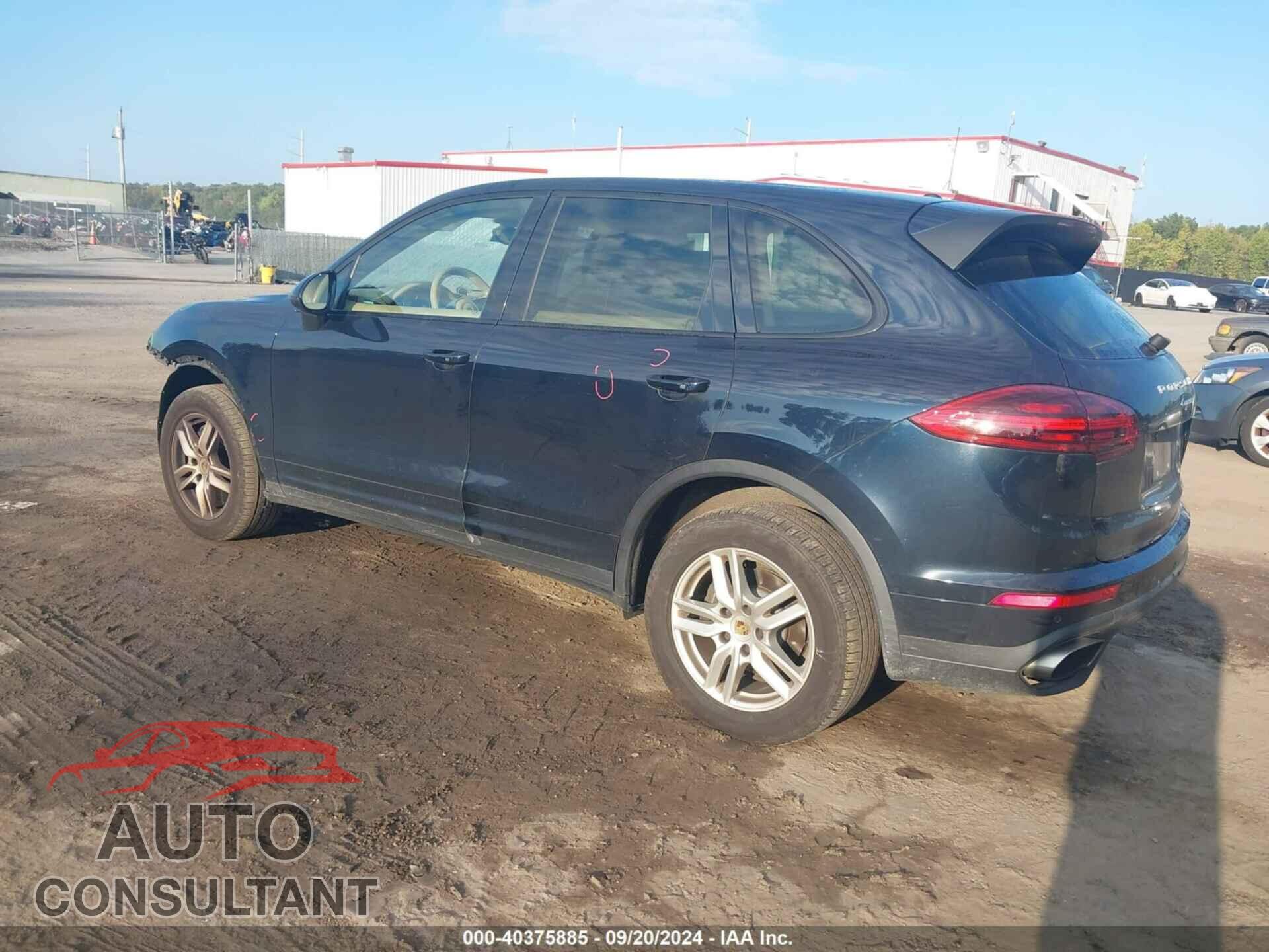 PORSCHE CAYENNE 2016 - WP1AA2A27GKA11197