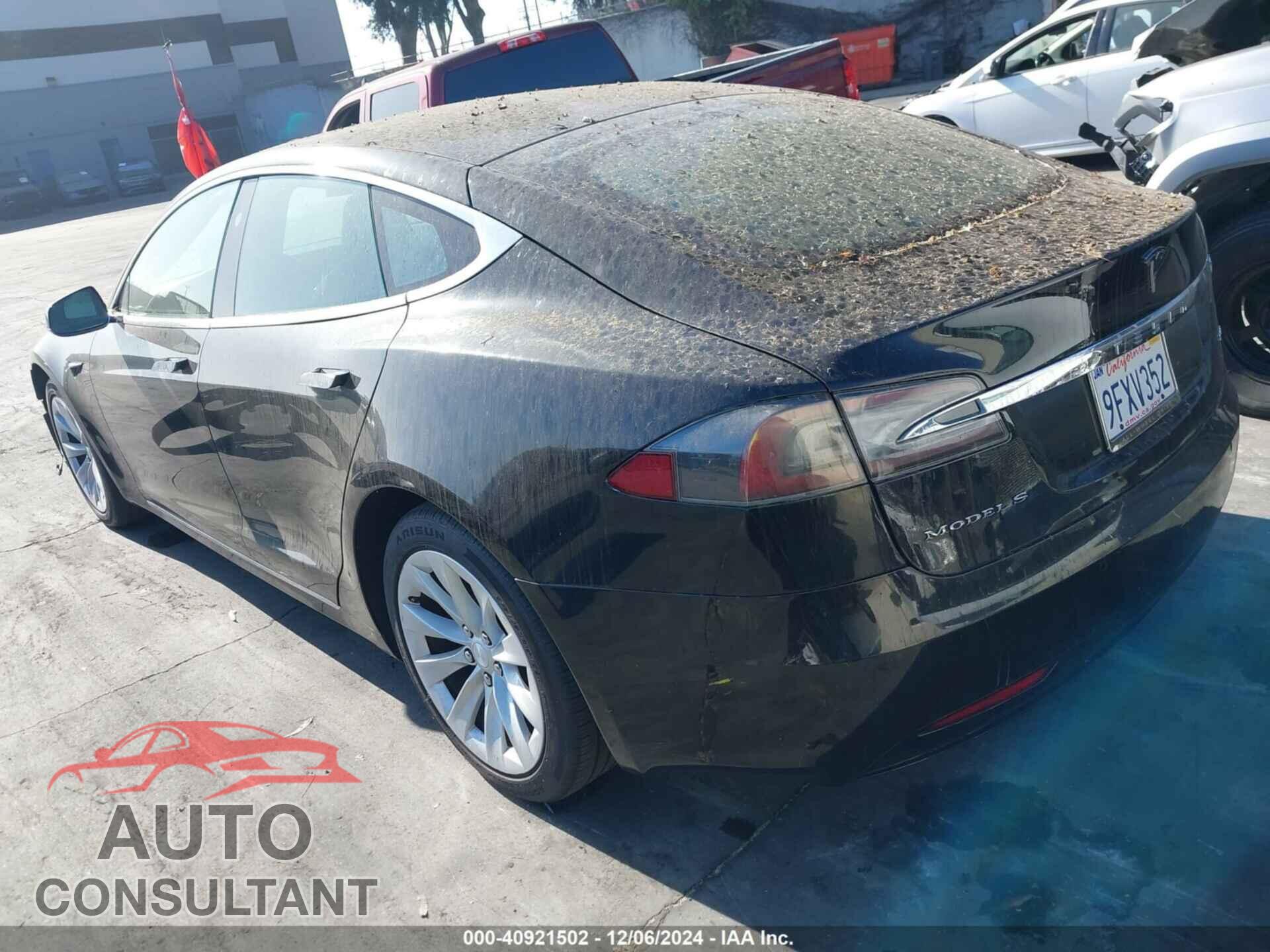 TESLA MODEL S 2018 - 5YJSA1E24JF293622