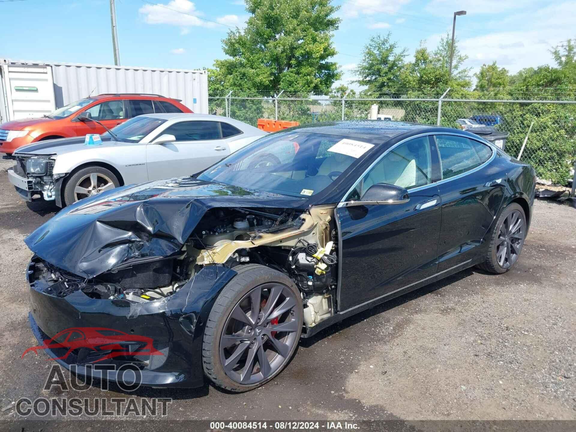 TESLA MODEL S 2020 - 5YJSA1E44LF364113