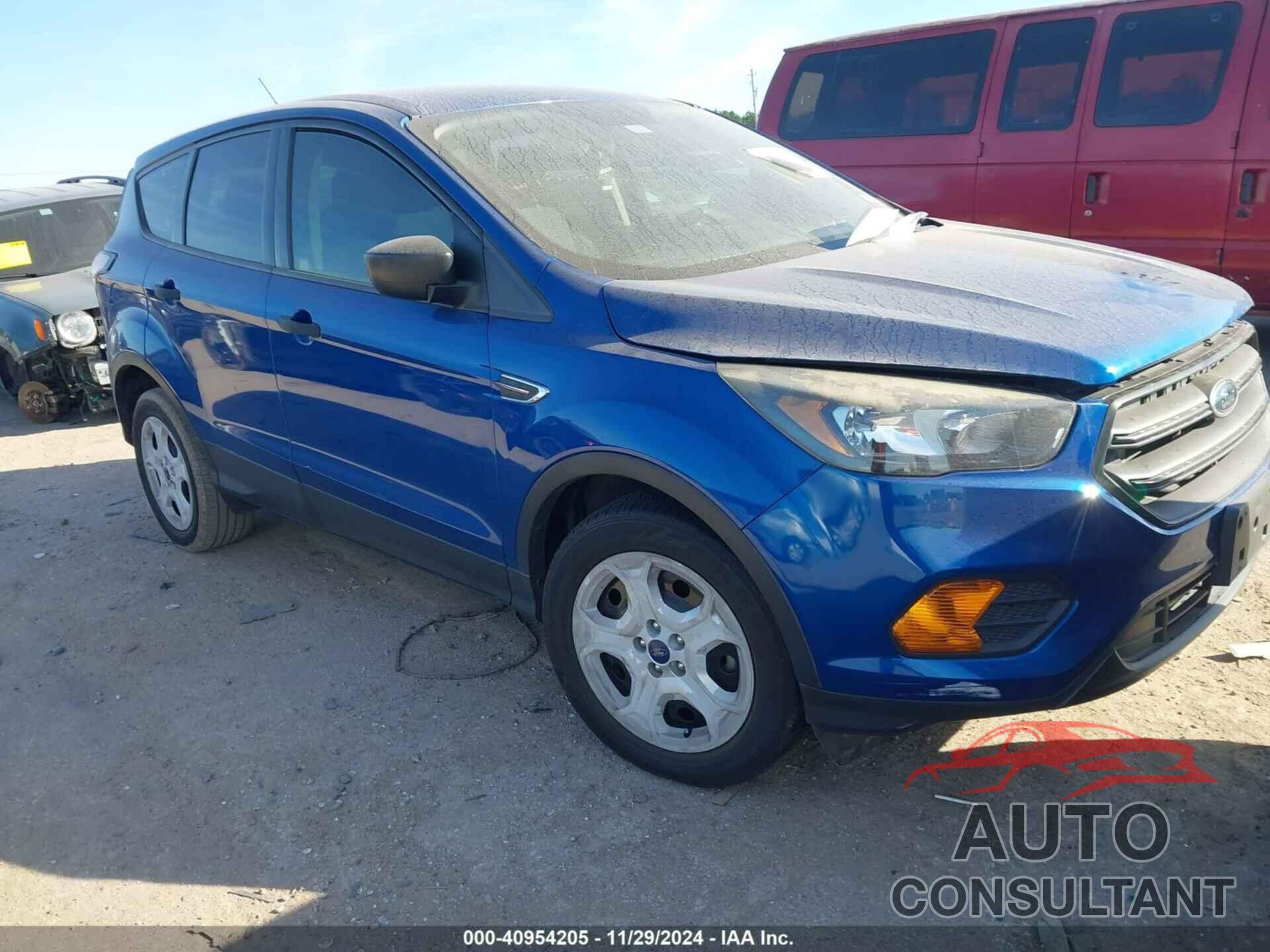 FORD ESCAPE 2018 - 1FMCU0F73JUD19792