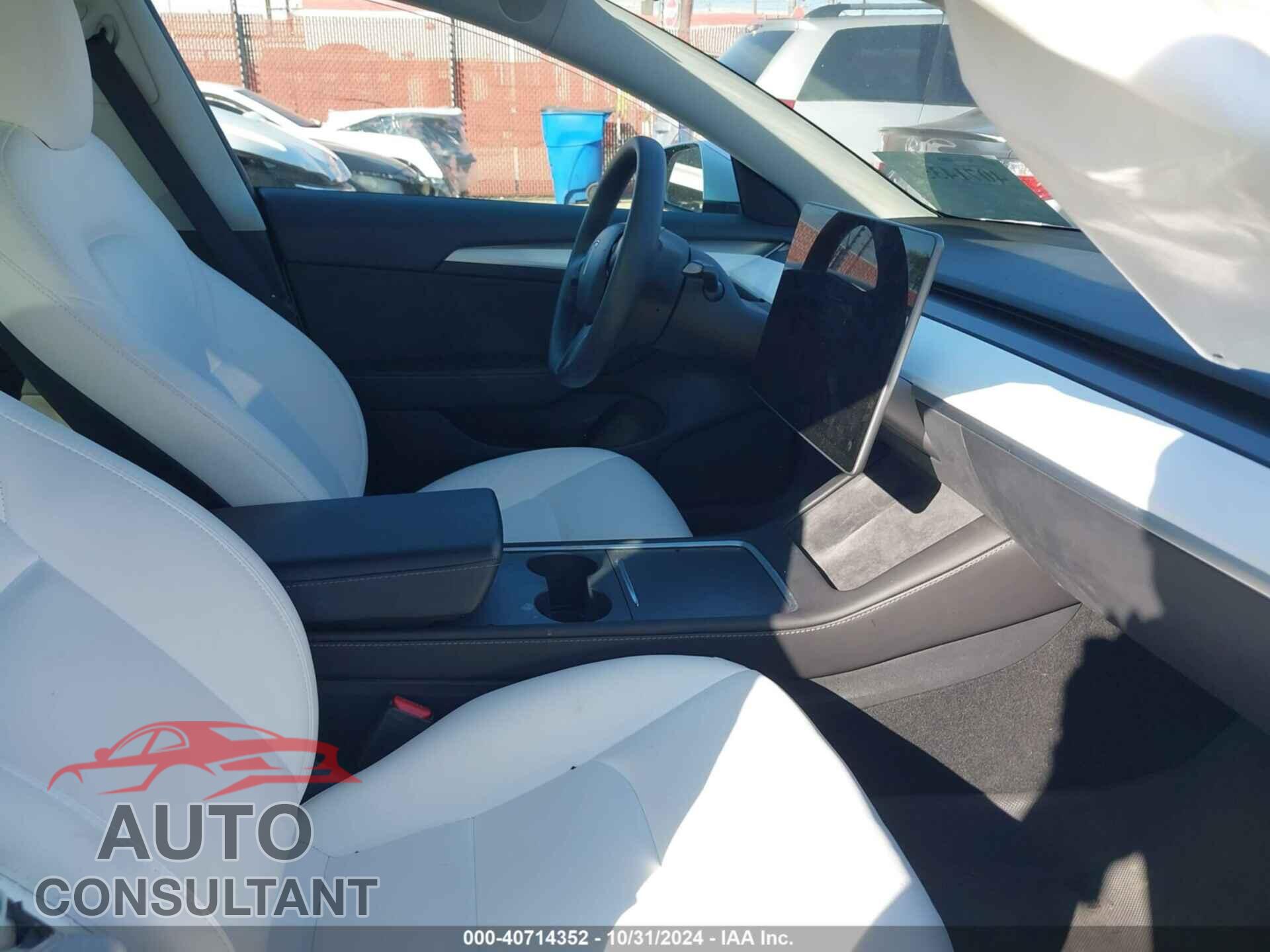 TESLA MODEL 3 2023 - 5YJ3E1EA4PF497202