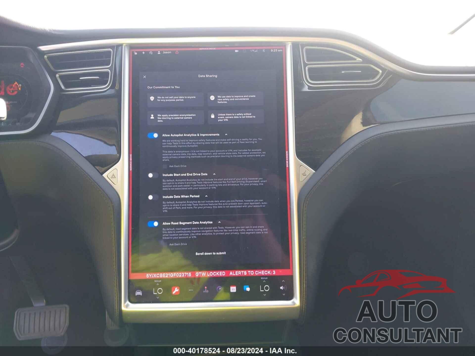 TESLA MODEL X 2016 - 5YJXCBE21GF023715