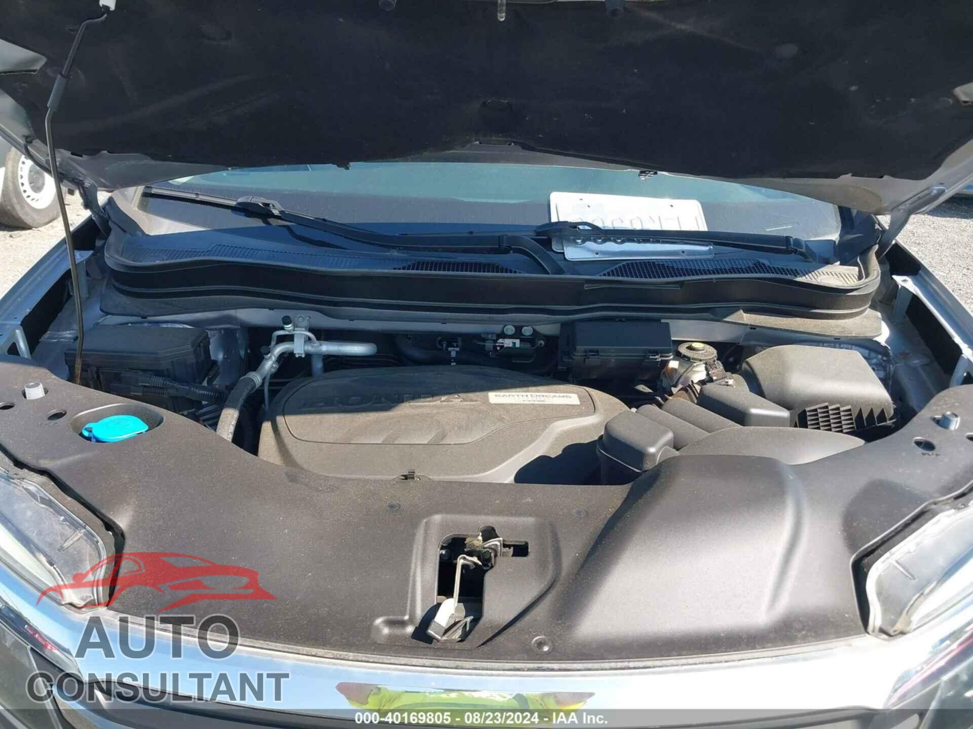 HONDA PILOT 2017 - 5FNYF6H68HB065639