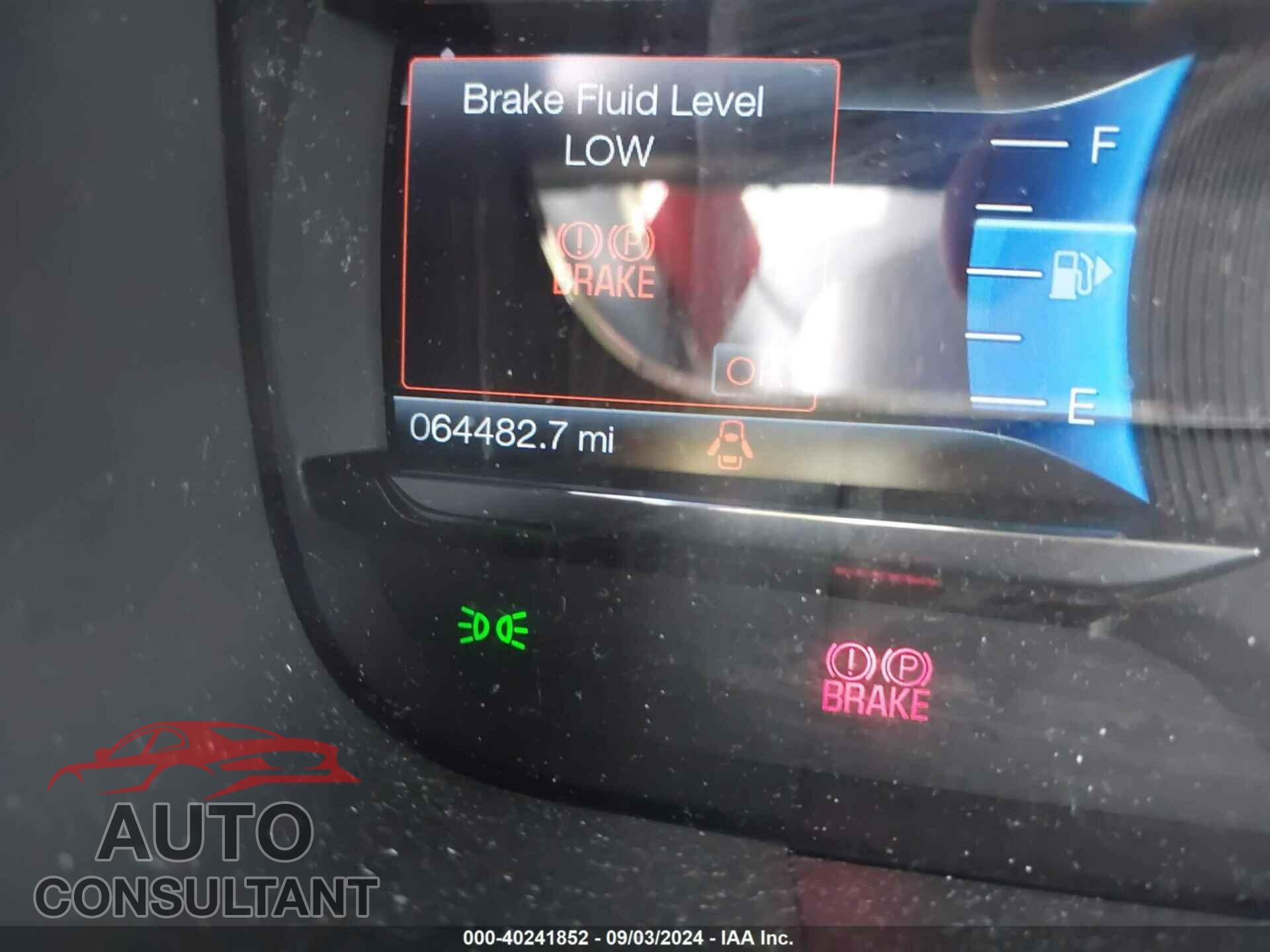 FORD TAURUS 2017 - 1FAHP2E83HG146488