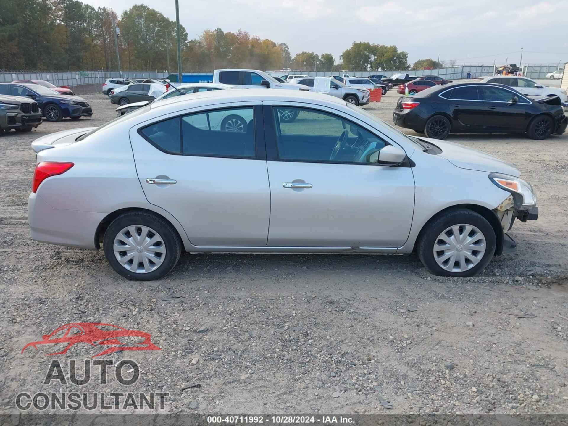 NISSAN VERSA 2019 - 3N1CN7AP3KL863273
