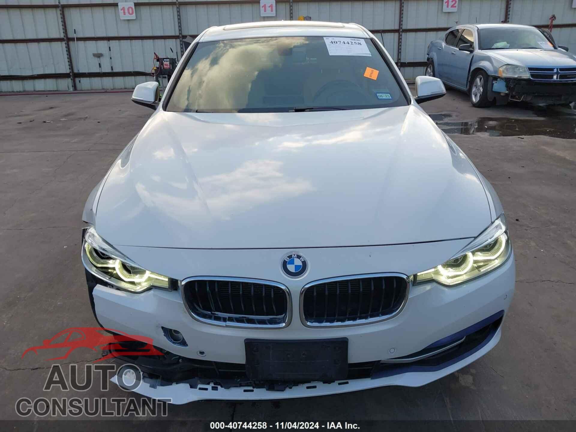 BMW 328I 2016 - WBA8E9G55GNU29686