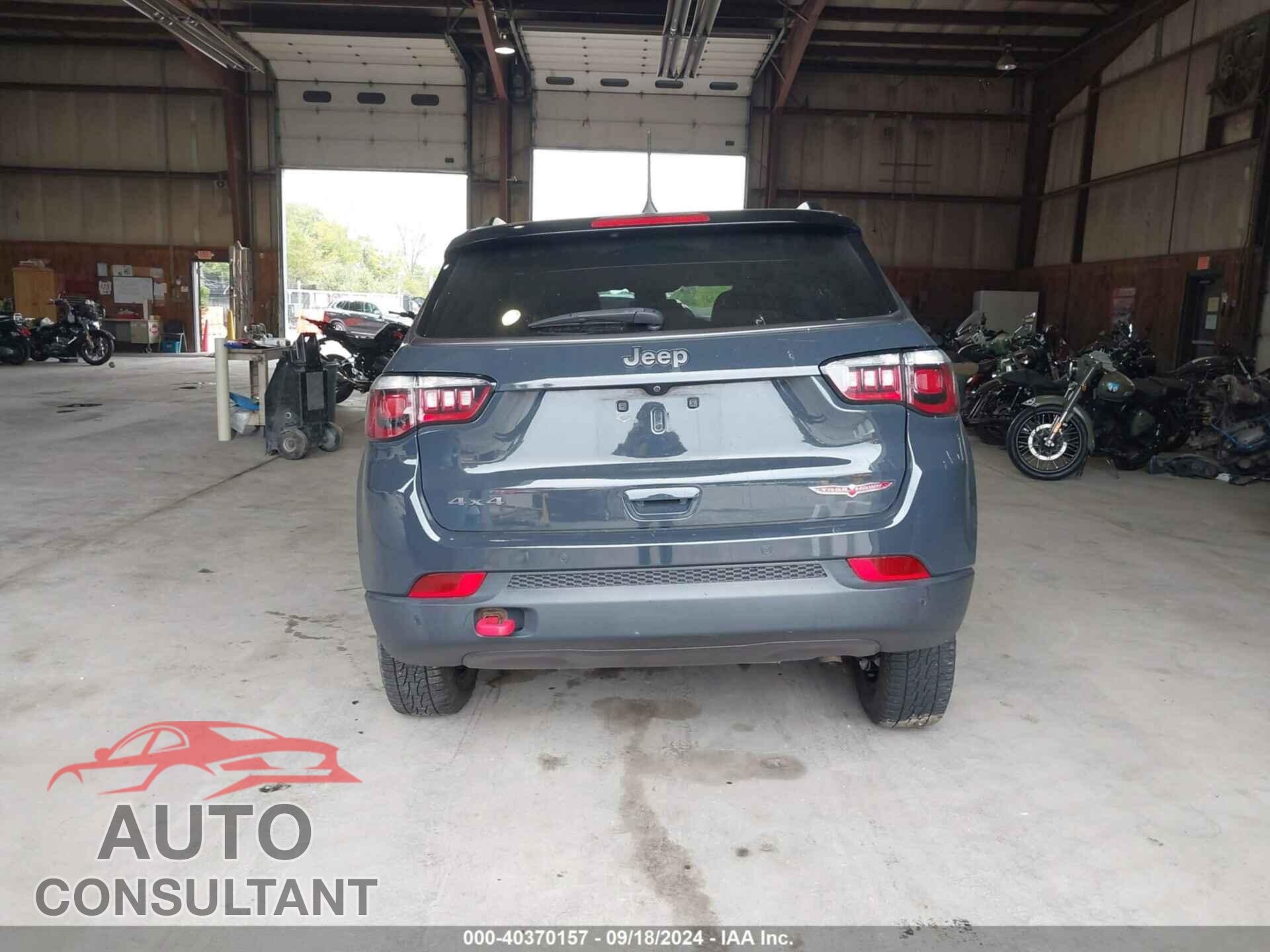 JEEP COMPASS 2018 - 3C4NJDDB5JT230711