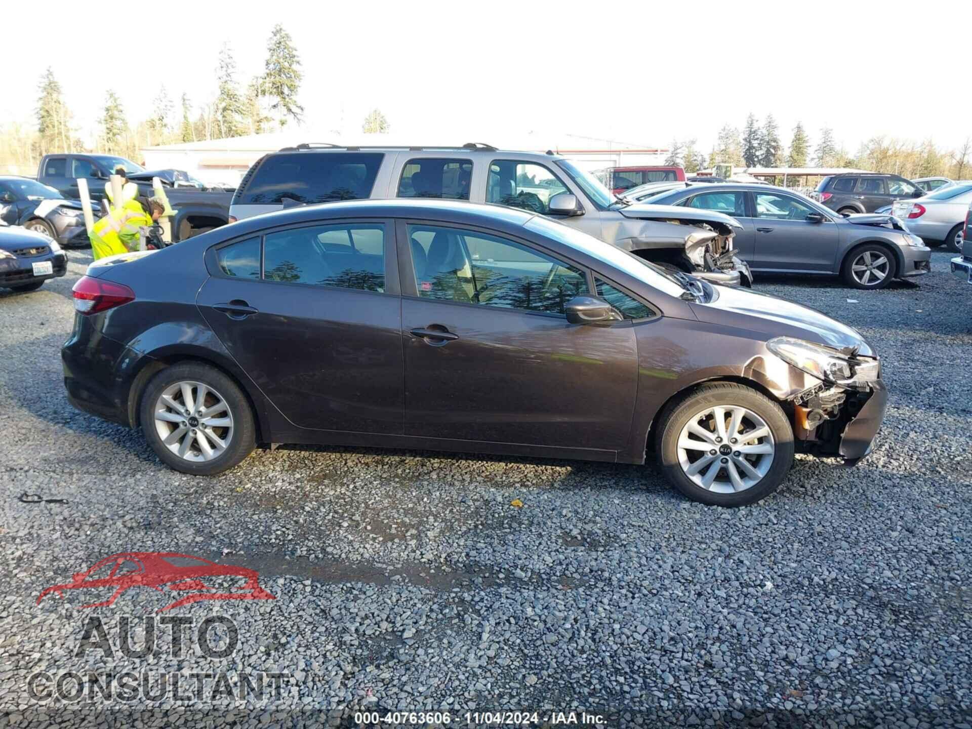 KIA FORTE 2017 - 3KPFL4A70HE072422