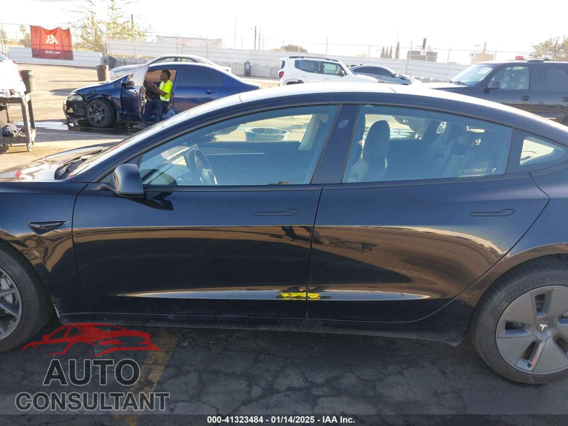 TESLA MODEL 3 2022 - 5YJ3E1EB7NF252125
