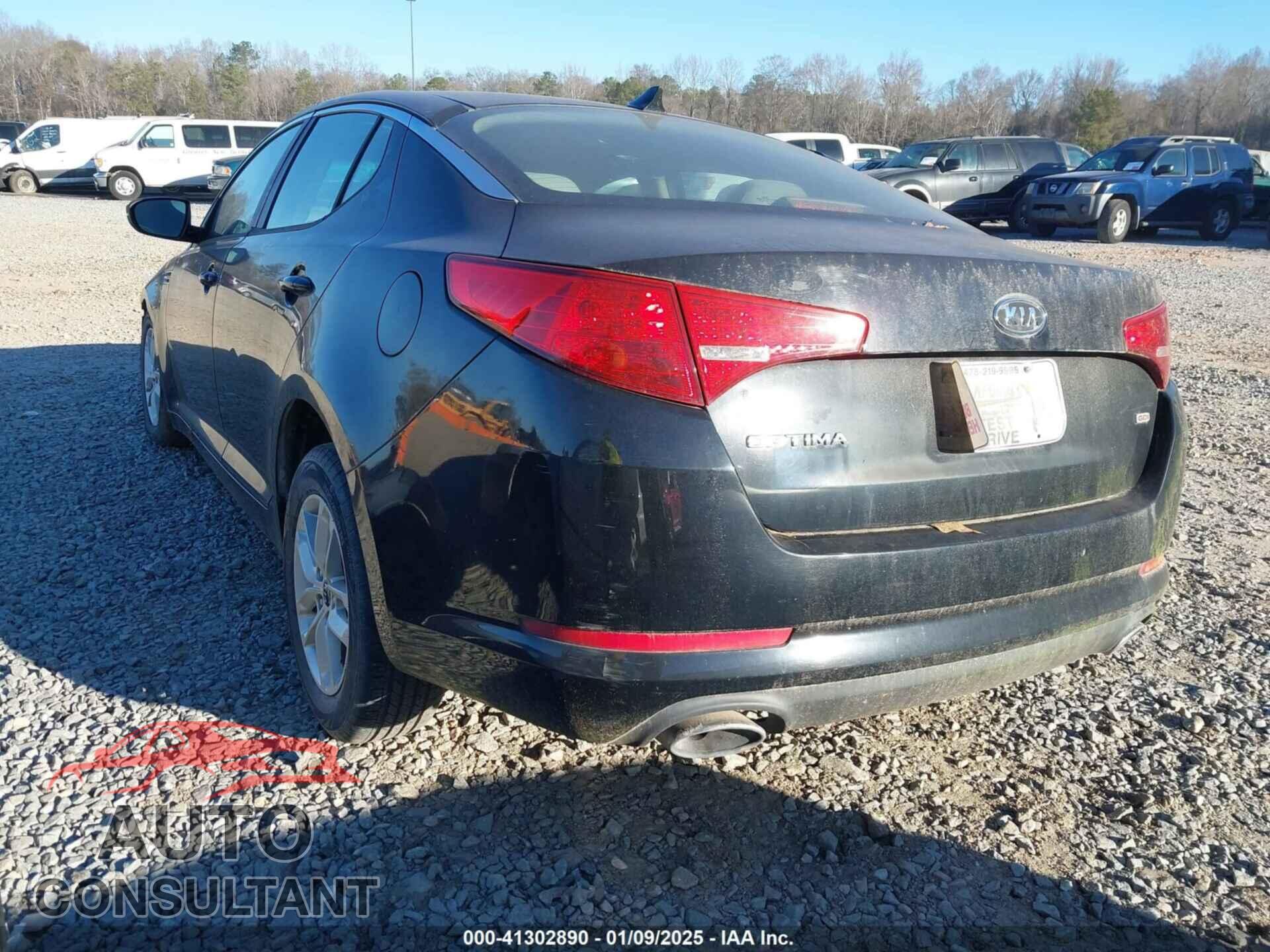 KIA OPTIMA 2011 - KNAGM4A76B5149781